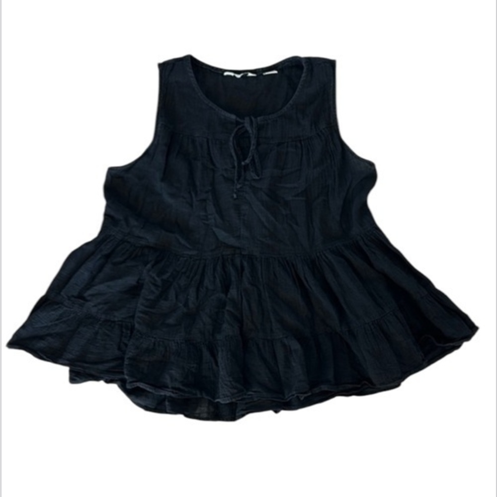 Anthropologie 11.1 Tylho size small black ruffle top